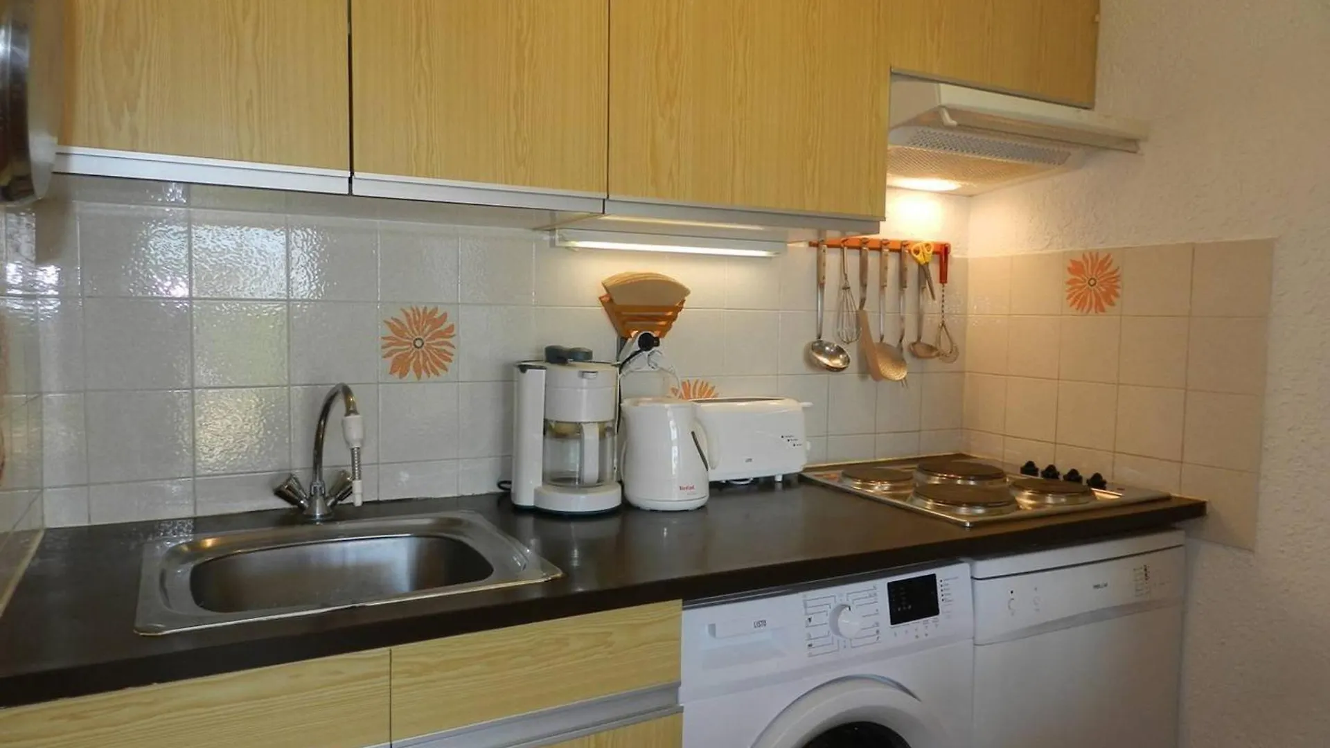 Apartment Appartement T2 Cosy Avec Jardin, Proche Plage Et Commerces - Bormes-Les-Mimosas - Fr-1-251-756 France