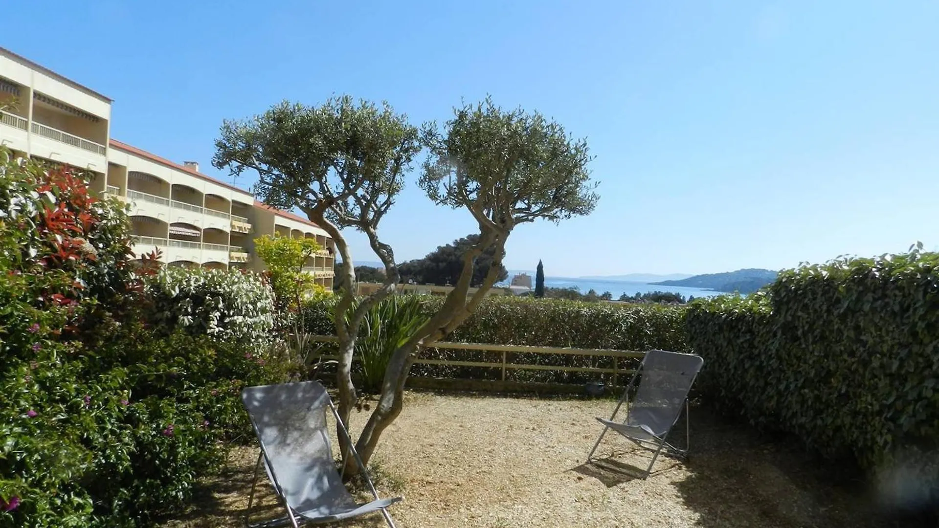 Appartement T2 Cosy Avec Jardin, Proche Plage Et Commerces - Bormes-Les-Mimosas - Fr-1-251-756 France