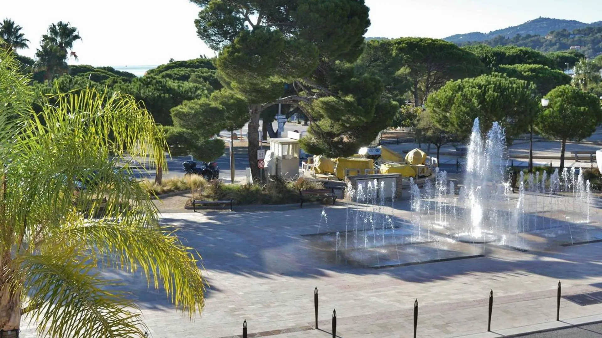 Appartement T2 Cosy Avec Jardin, Proche Plage Et Commerces - Bormes-Les-Mimosas - Fr-1-251-756 France